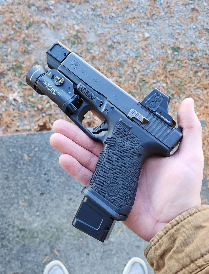 The Advantages of Having a Glock 19 Mag Extension